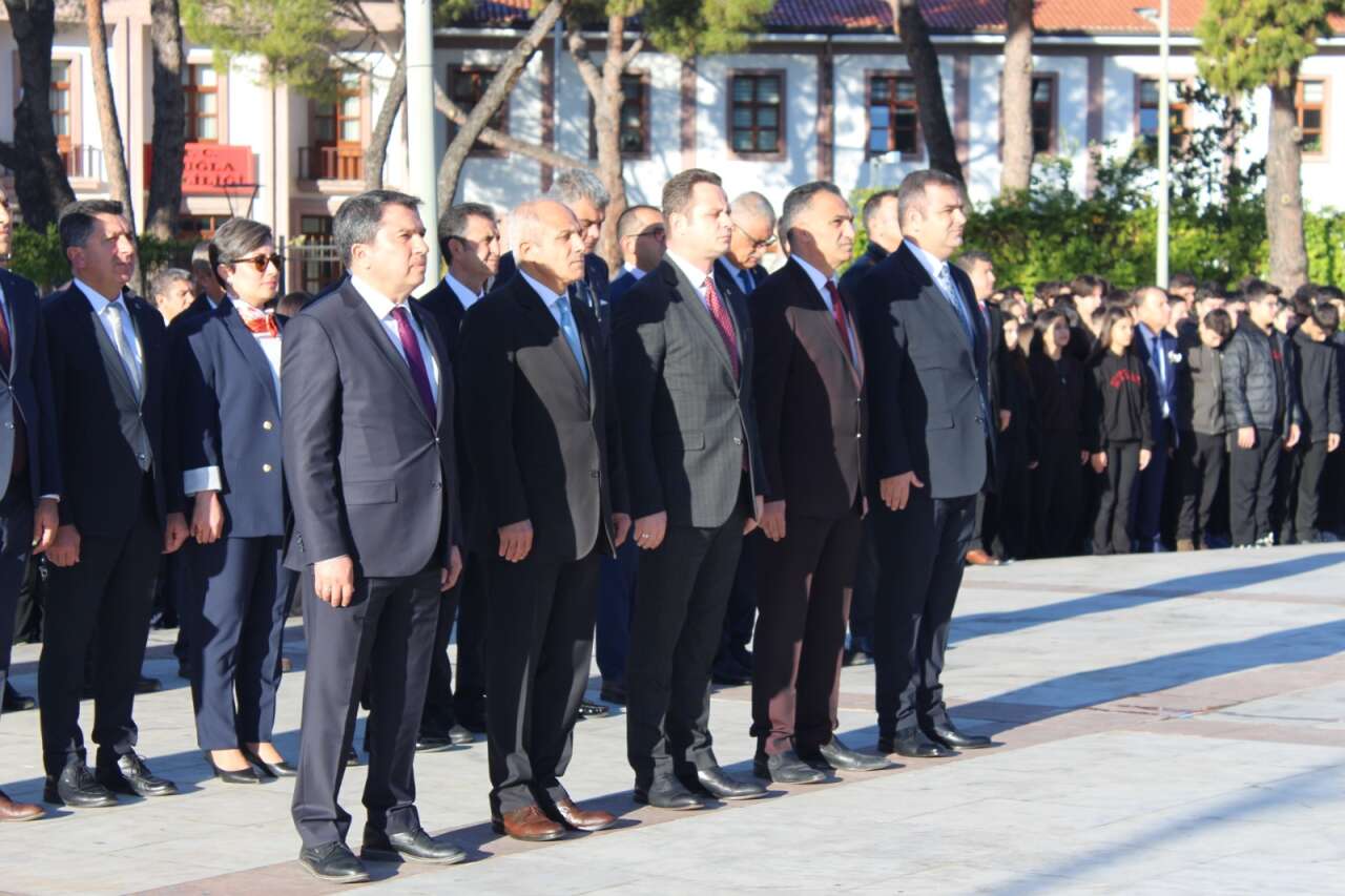 Muğla’da 24 Kasım Öğretmenler Günü Çelenk Töreni Düzenlendi 5